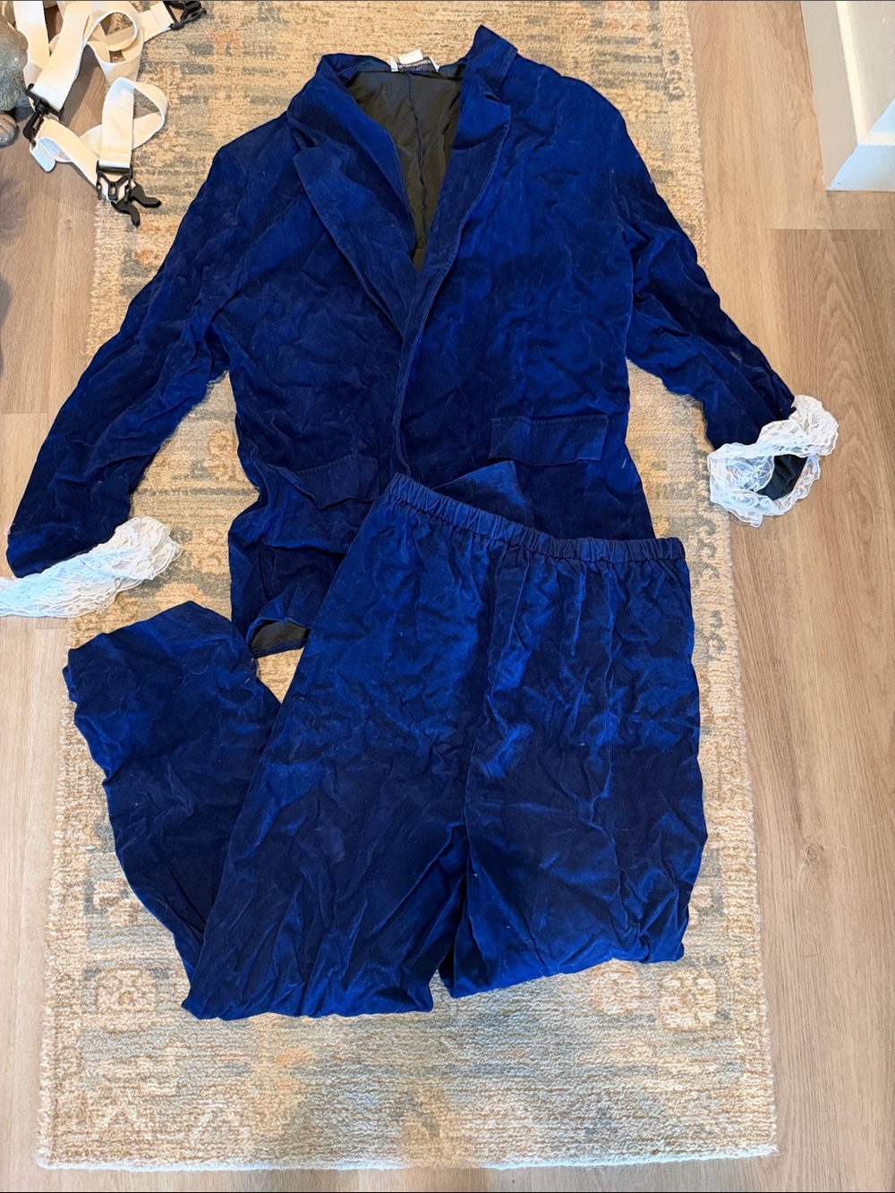 Austin Powers costume